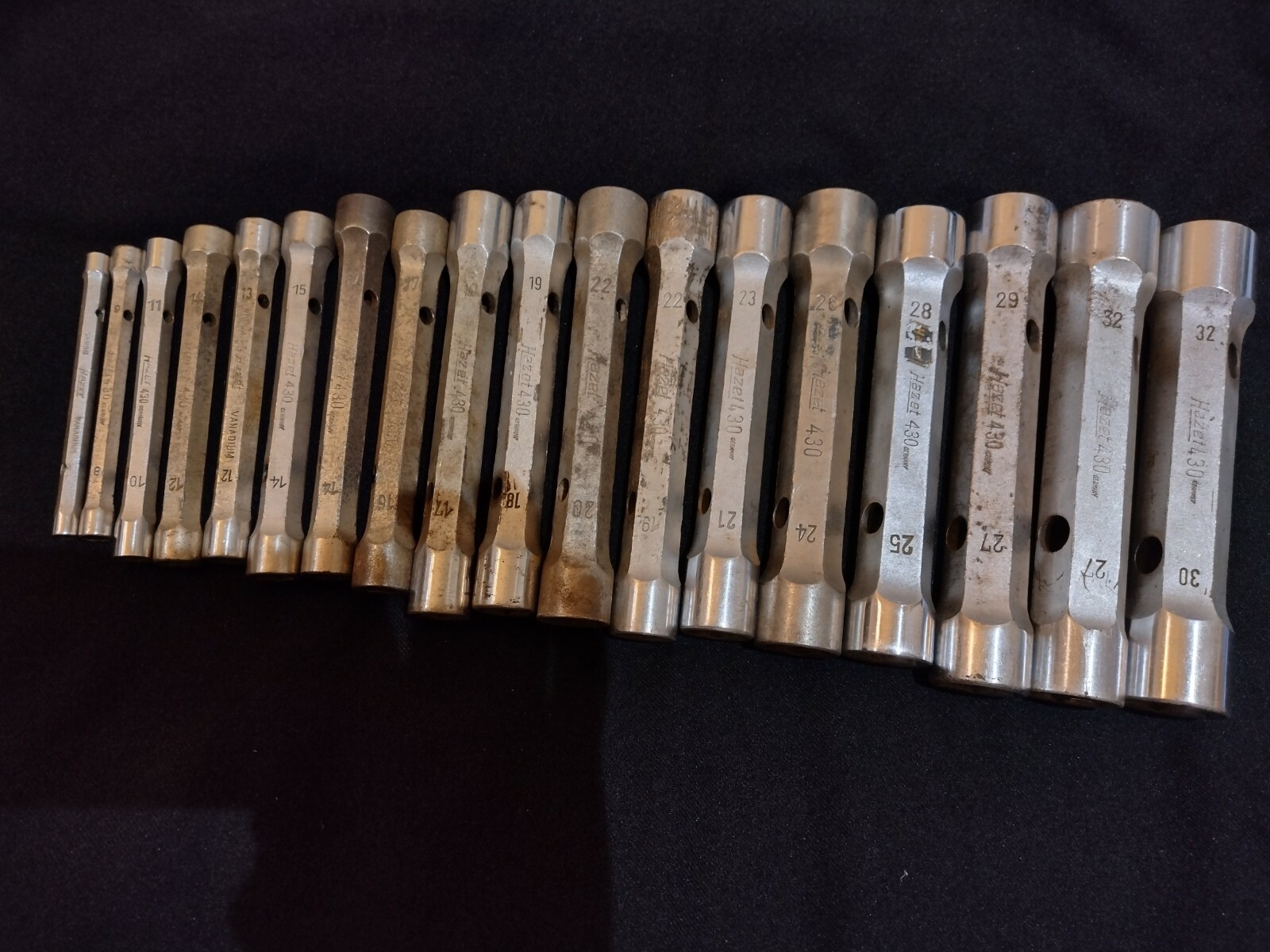HAZET 430 WRENCH;32×30,29×27,28×25&26×24 23×21&22×20&19×18&15×14&13×12&10×11&9×8