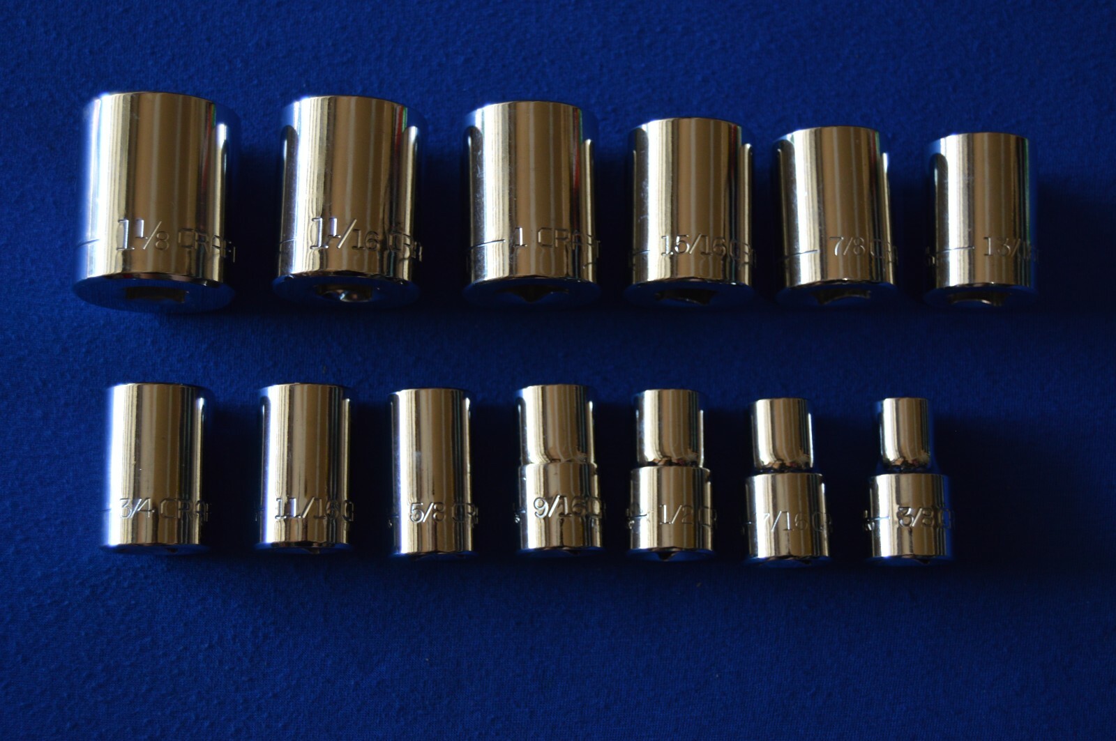 Craftsman 13 PC 1/2 IN Drive 12 PT SAE 3/8″ to 1-1/8″ Sockets TS 517