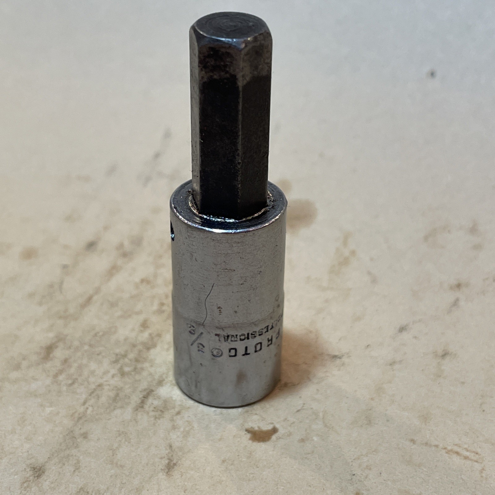 Proto Professional 4990-3/8″ Hex Bit Socket 3/8″ Drive Made in USA