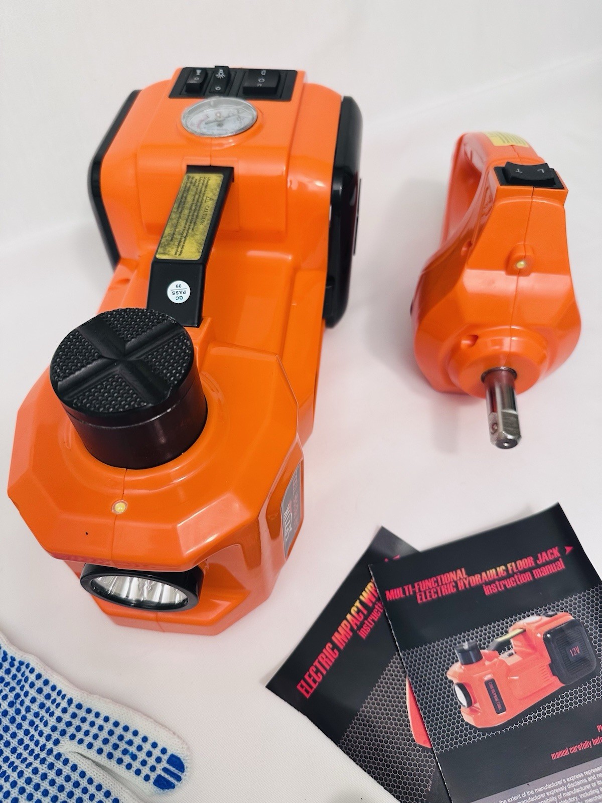 Portable Car Repair Tool Kit – Incl. Jack, Air Pump, Electric Wrench & Light