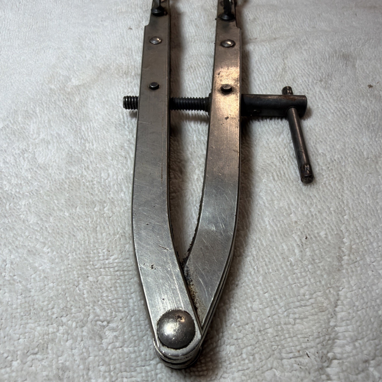 Vintage New Britain VL-155 «Style» Valve Spring Compressor Used.