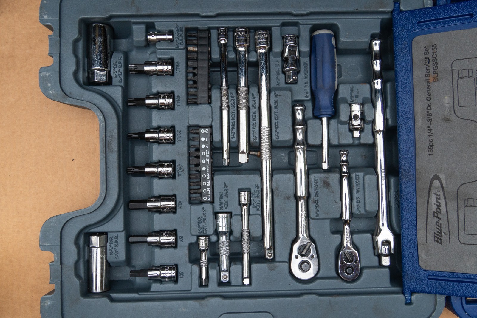 Blue-Point BLPGSSC155 – Combination Drive SAE/ Metric 155 pc General Service Set