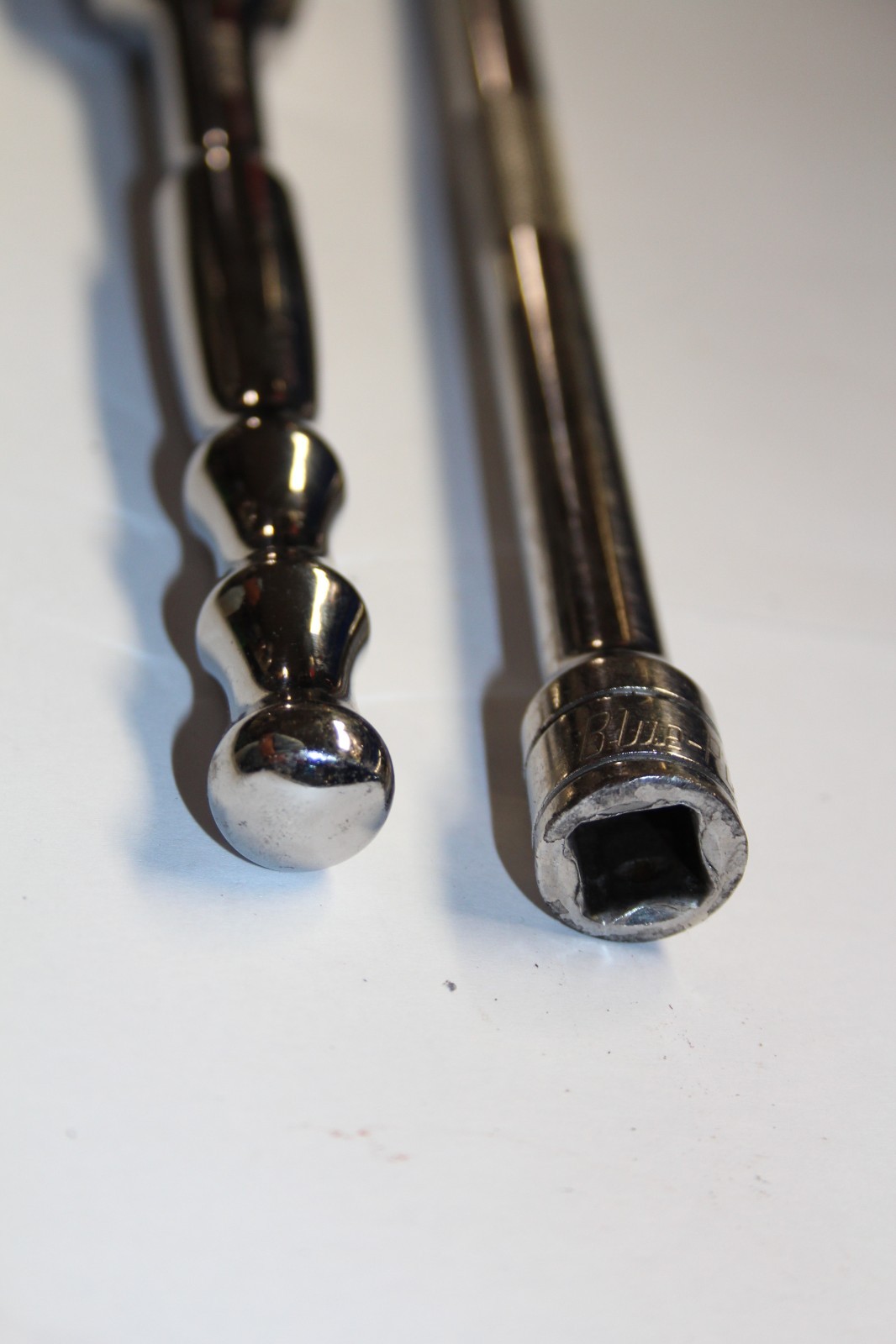 BLUE-POINT TOOLS 3/8″ Drive Quick-Release Ratchet & 10″ Extension 2pcs