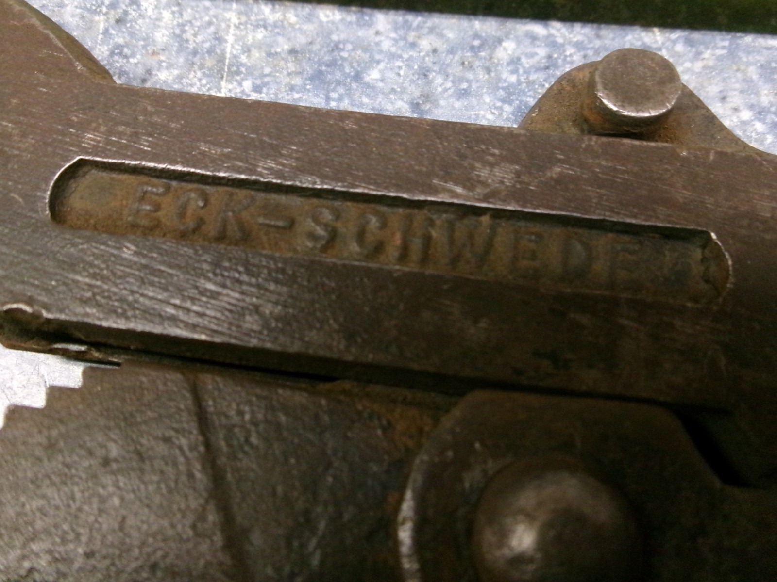 VIntage D.R.G.M. 21″ German Adjustable Pipe Wrench