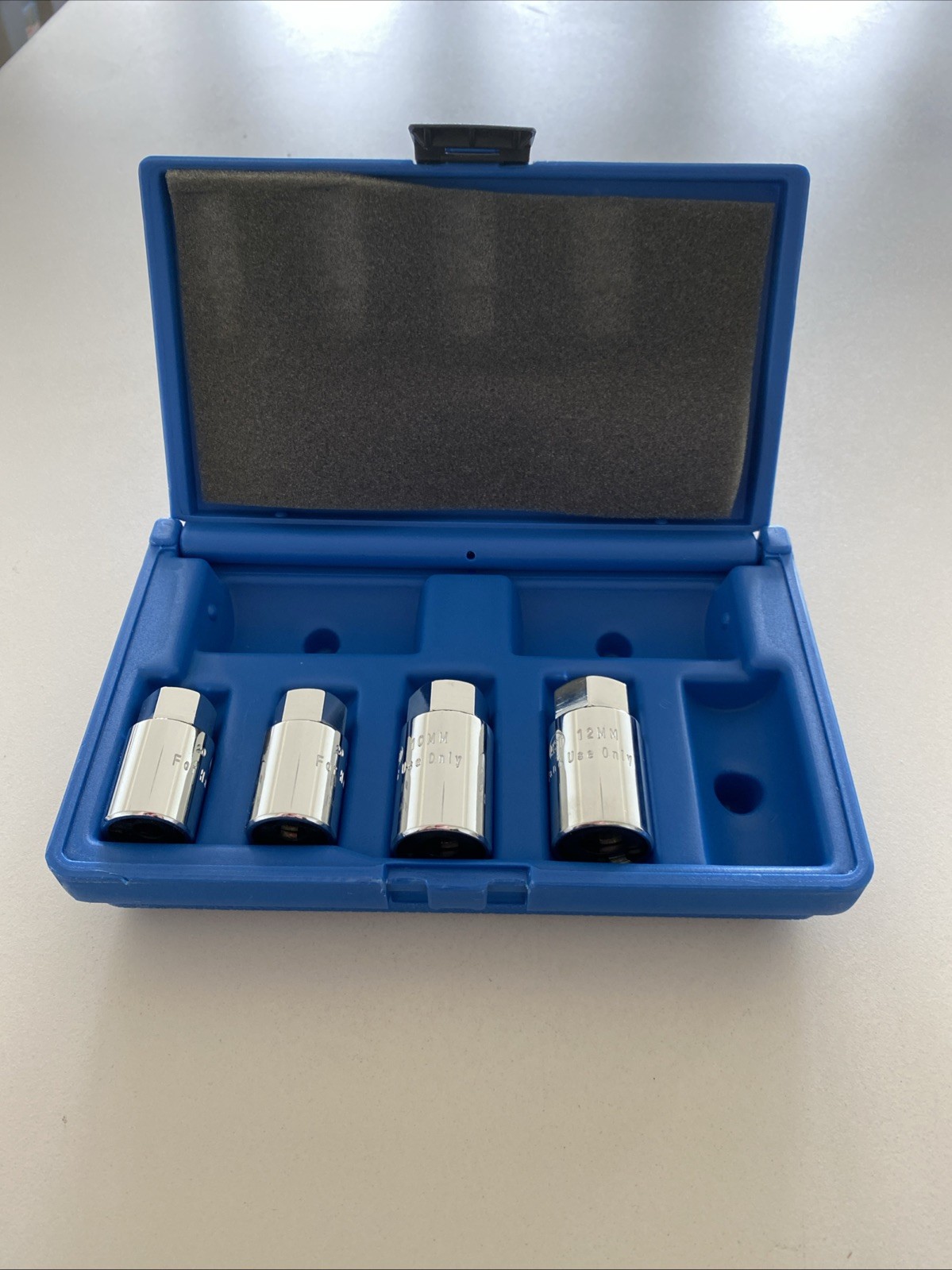 Assenmacher Specialty Tools 4pc. Metric Stud Puller Set 