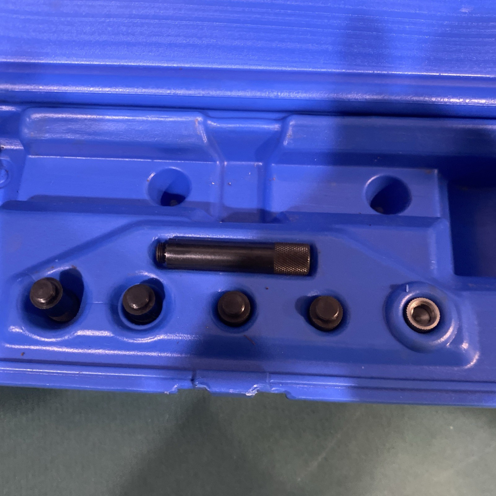 USA 2.6″ – 7″ Cylinder Bore Gage Central Tools 6462 (257) Engine Periscope Gauge