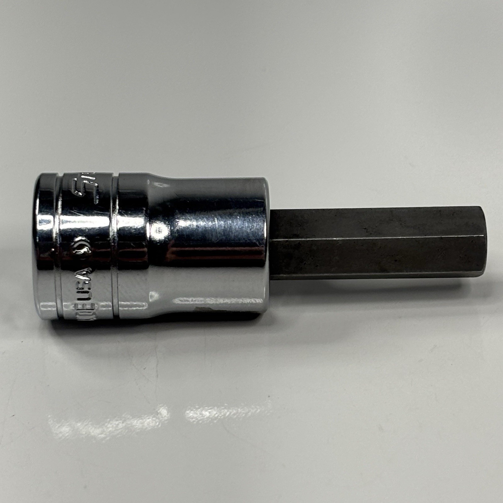 Snap On Tools FA10E 3/8 Drive SAE 5/16 Standard Hex Bit Socket Driver USA 1999