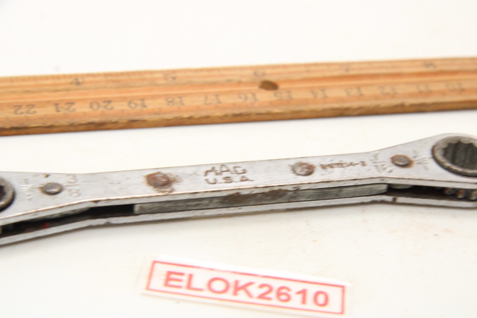 Mac Tools RWT214-2 7/16″ x 3/8” 12 Point SAE Ratcheting Box Wrench USA
