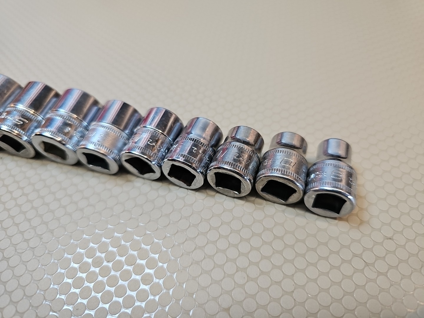 Snap-on FSM 11 pc 3/8″ 6-Pt Metric Shallow Socket Set- 9mm to 19mm USA *READ*