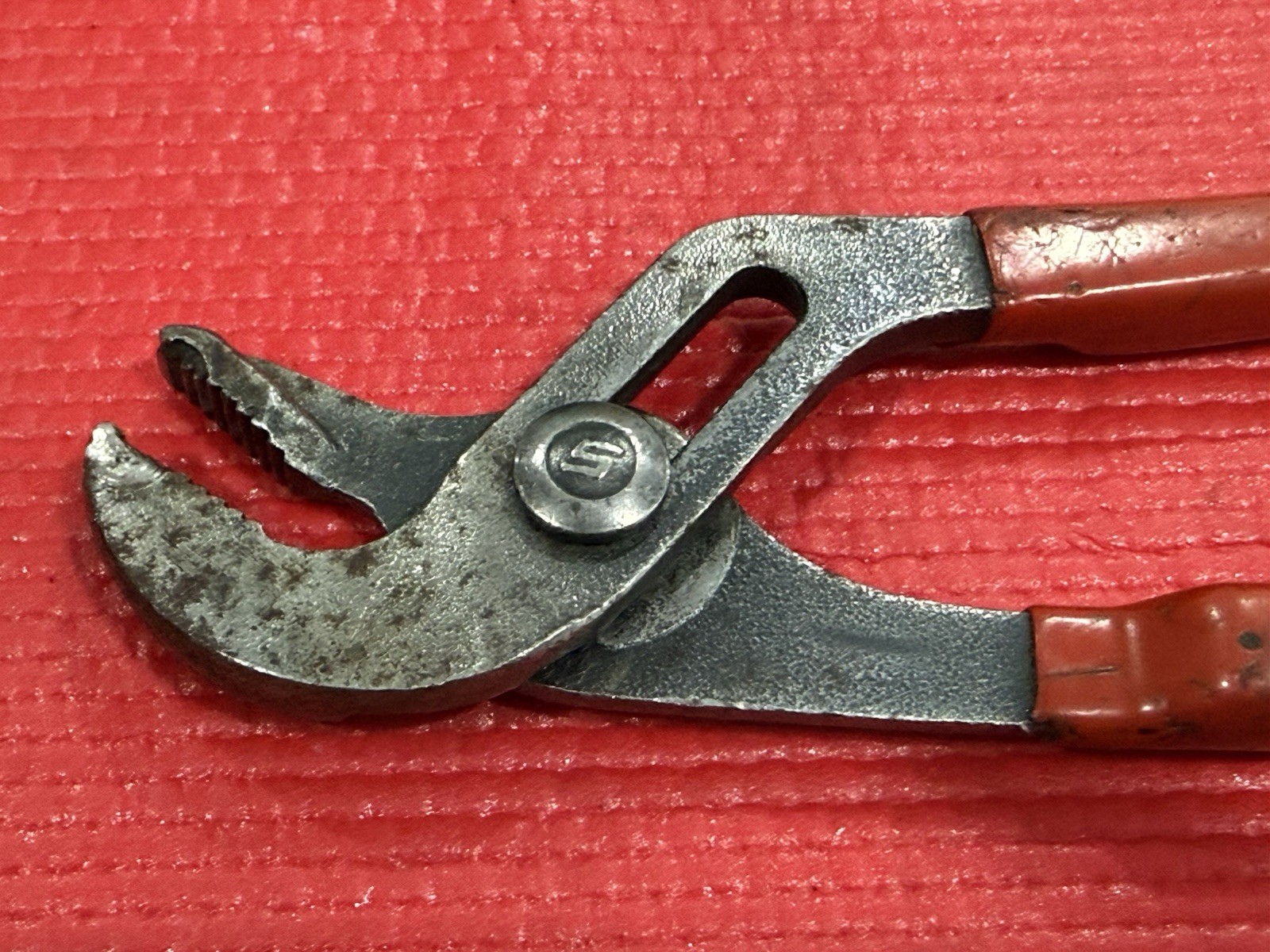 Snap-on Tools 10” Adjustable Interlocking Channel Pliers Red Grip 910P, USA Made