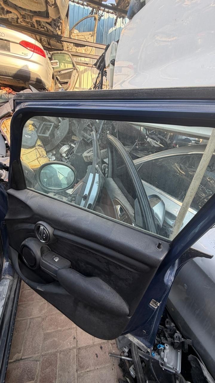 2014-2024 Mini Cooper Outside Door Handle Carrier 51217296457