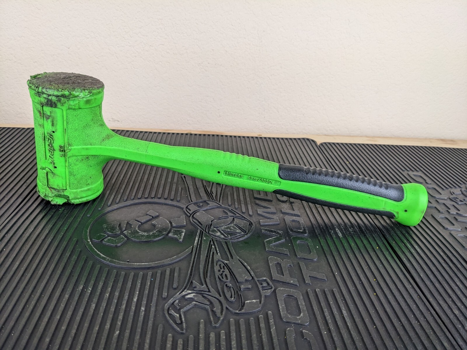 #as285 Snap-On HBFE48 Dead Blow 48-Ounce Soft Grip Hammer Green