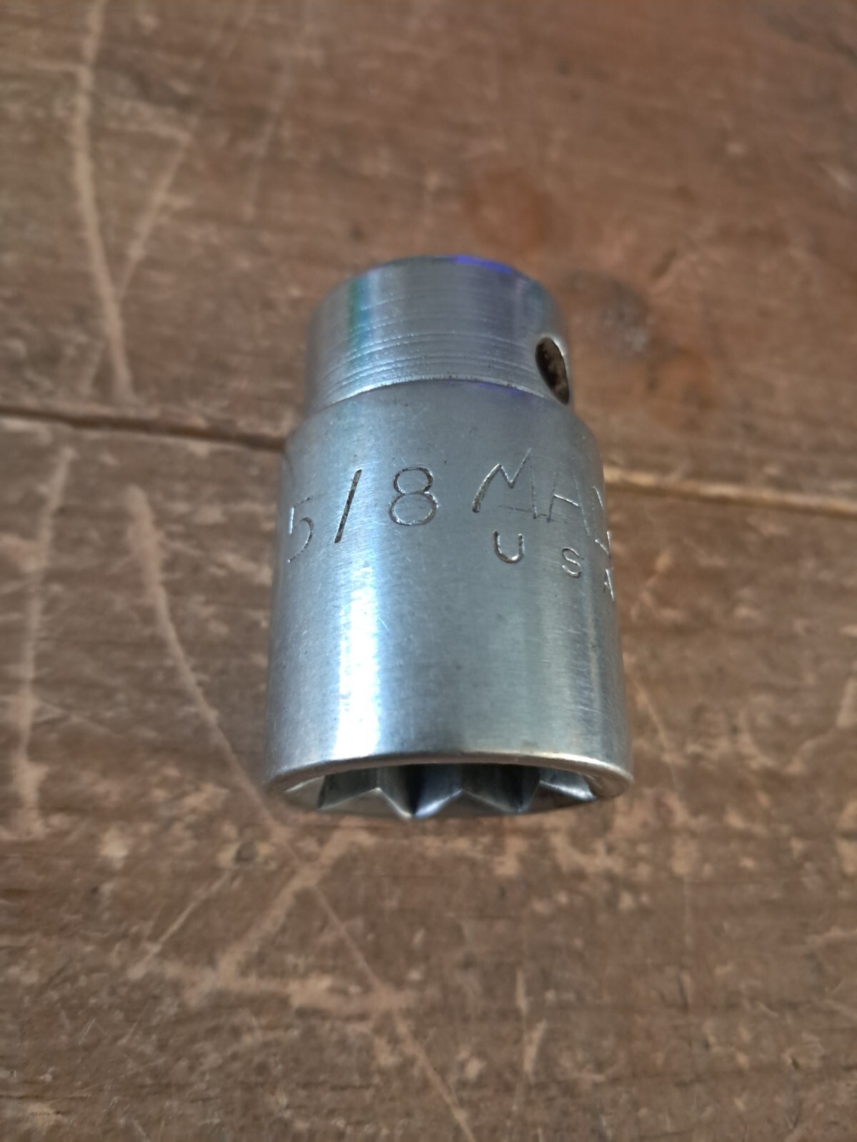Mac Tools 5/8 Inch Socket Double Square 8 Point 1/2 Drive Shallow V208 Vintage