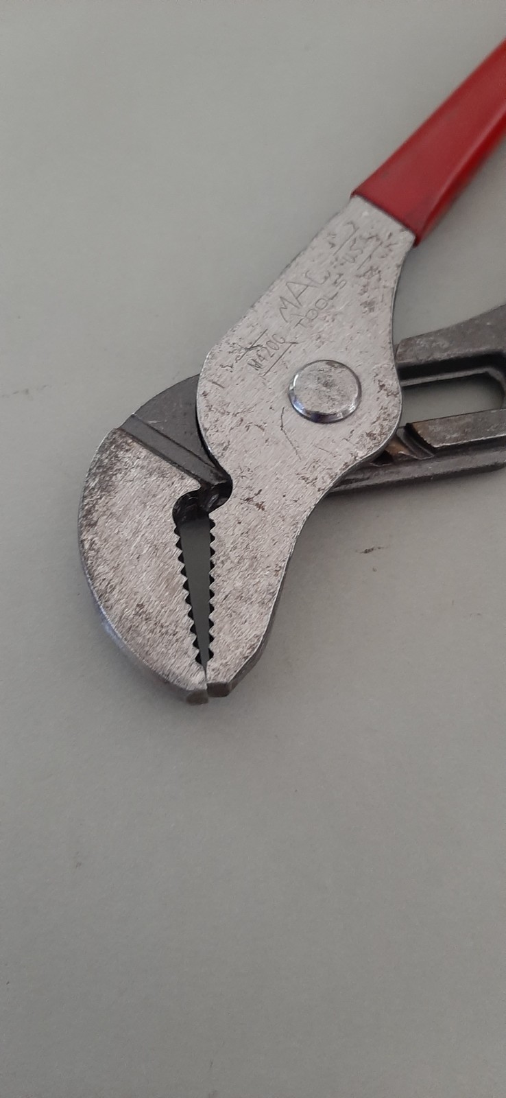 MAC Tools USA Tongue and Groove Water Pump Pliers Model M420G