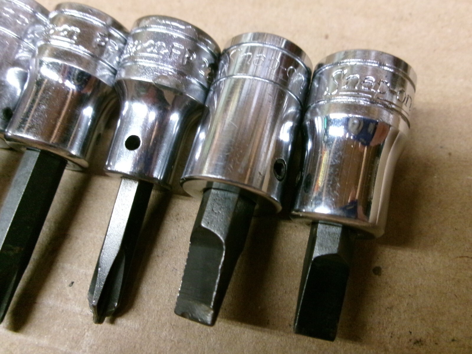 Snap On USA 3/8″ drive 10-Piece Phillips and Flat Tip Socket Set / Lot