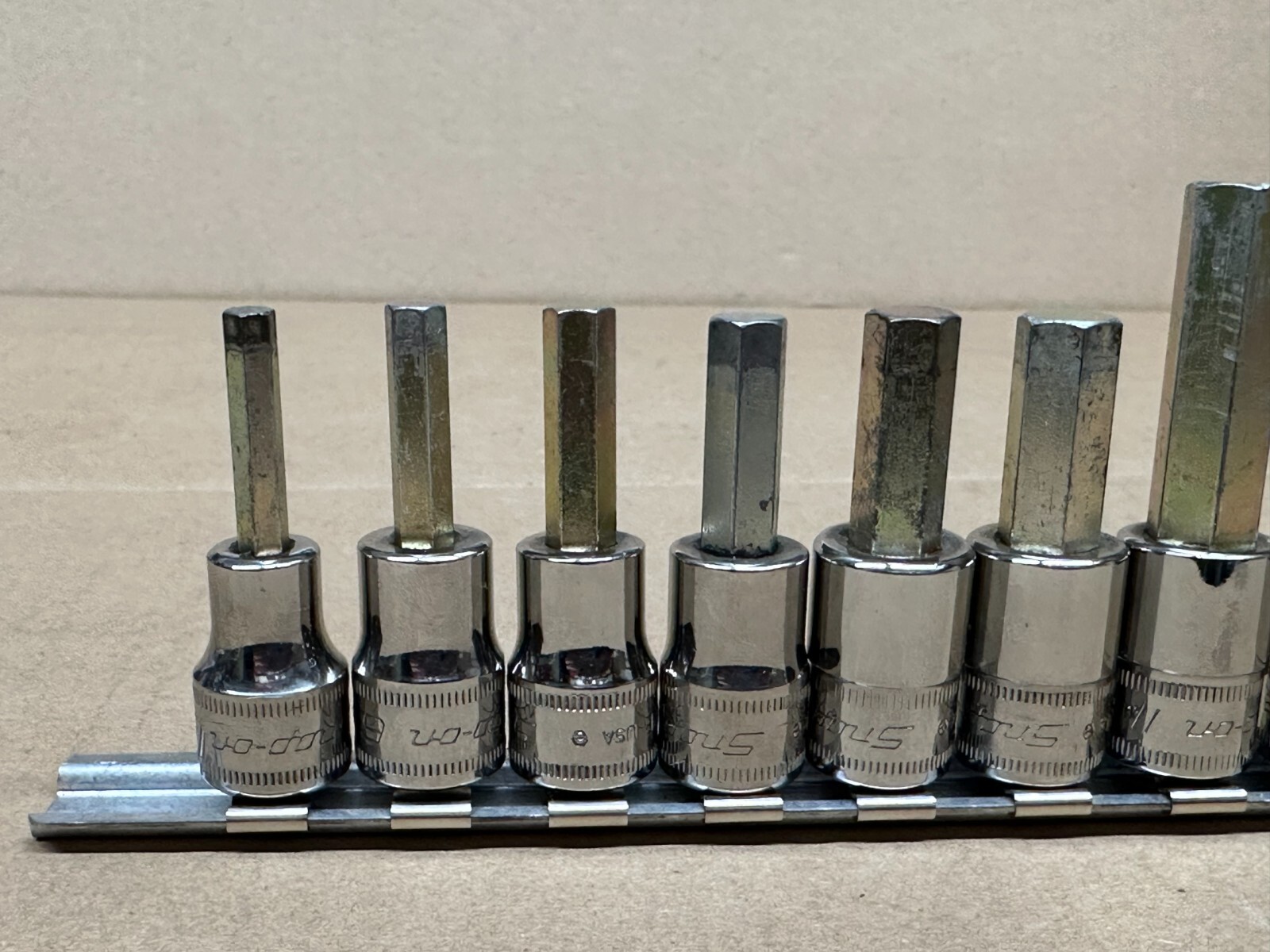 Snap-On 10pc Metric Hex Allen Bit Socket Set – 3/8″ Drive – 5mm to 14mm 211EFAMY