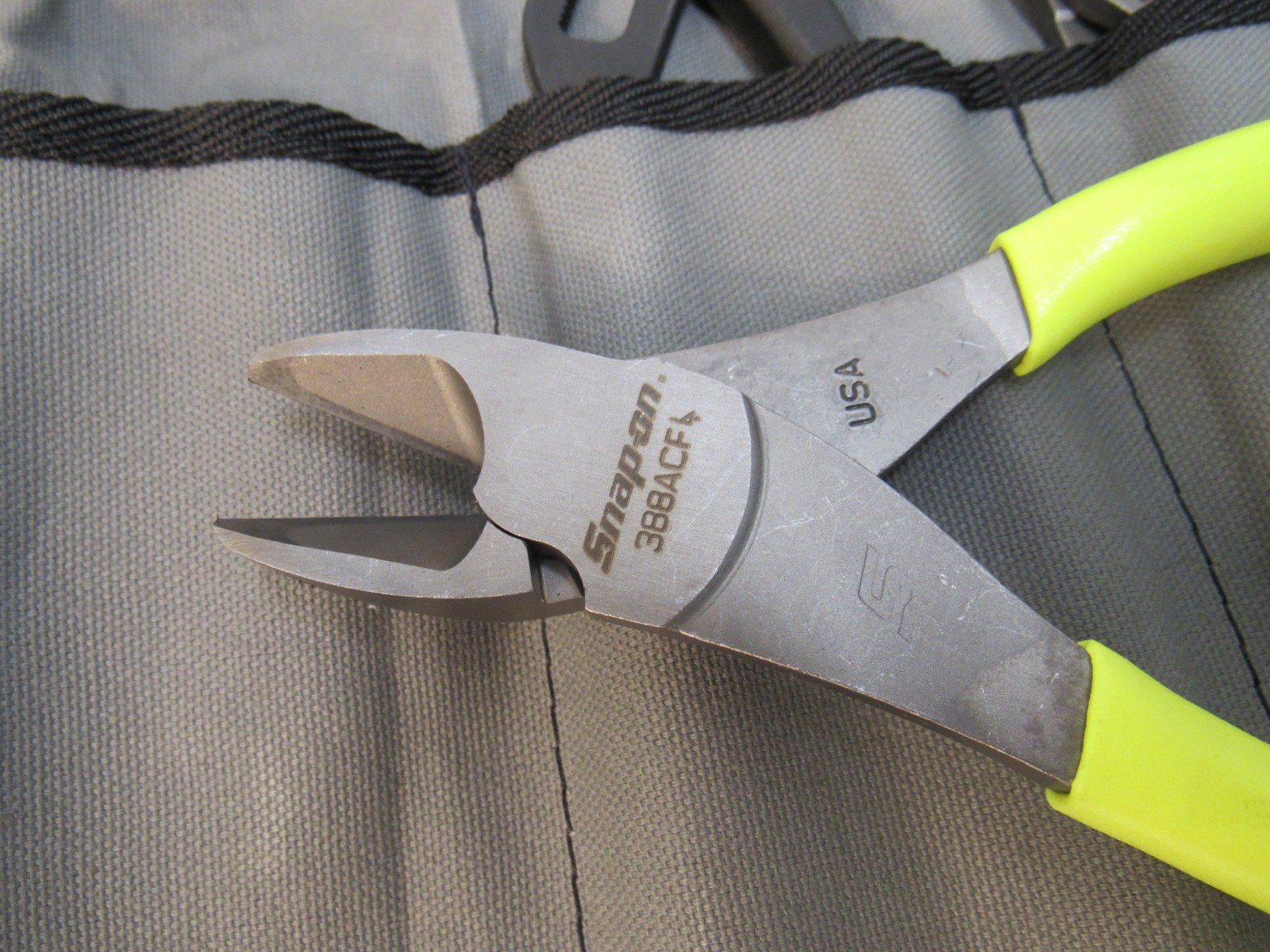 Snap On 4pc Plier Set 388ACF + PWCS9AF + LN47ACF +AWPBX10PL4TGKB1 High Vis Yello