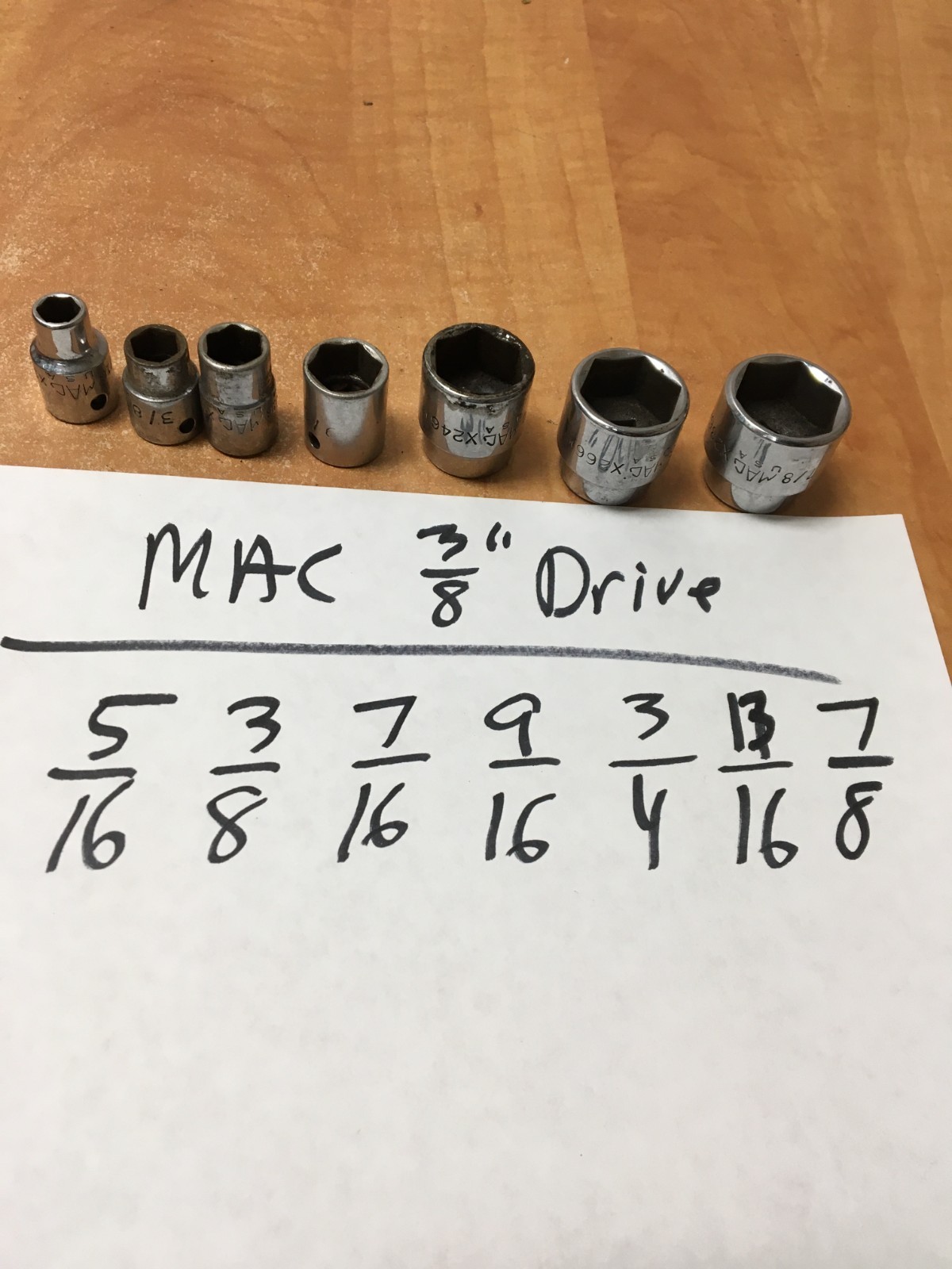 MAC Tools USA 3/8″ Drive SAE 6 Pt 7pc Socket Set 5/16 to 7/8″