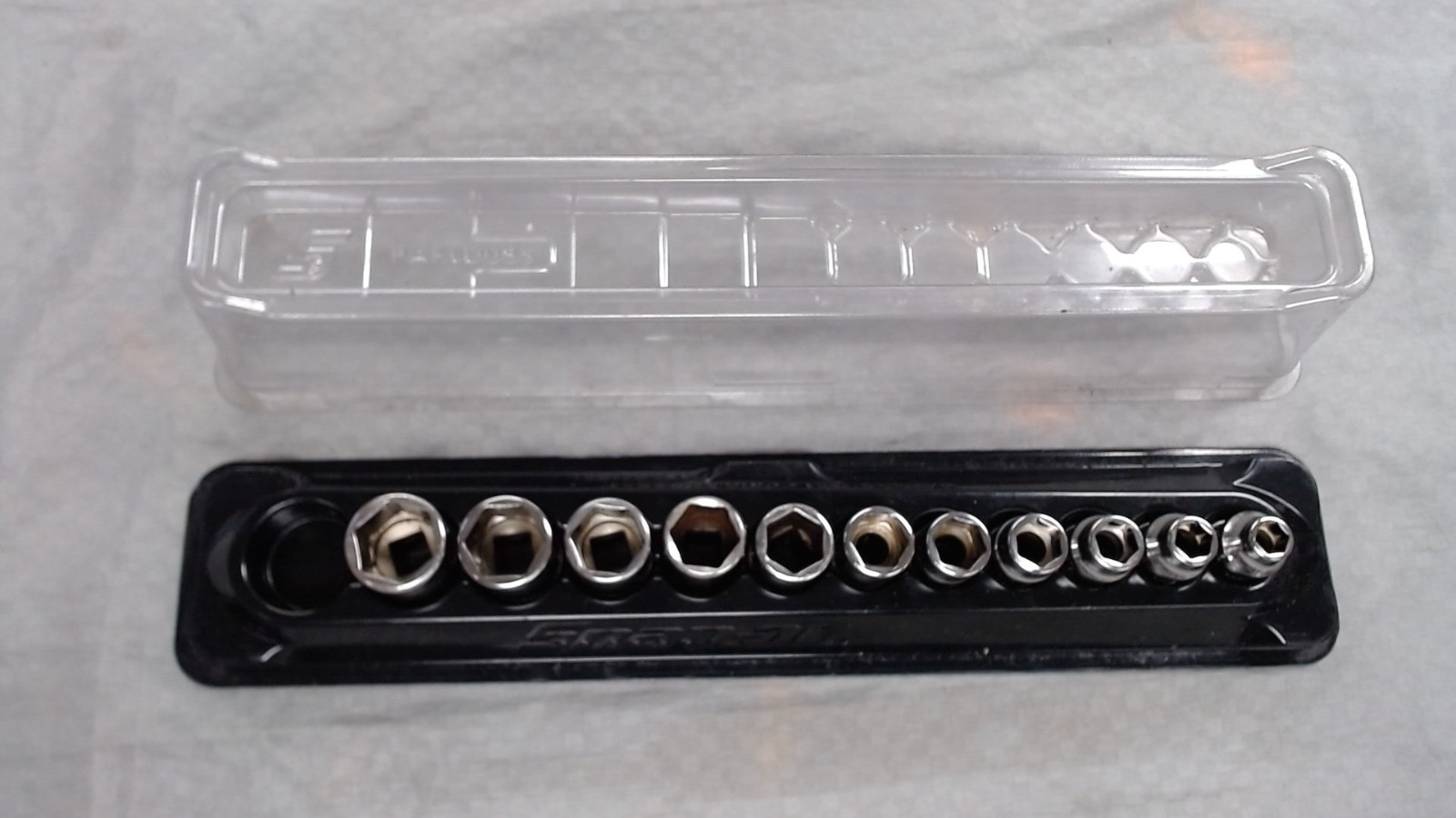 Snap On 3/8″ Drive 15pc Metric 6Pt Socket Set 8mm To 18mm Set YFSM