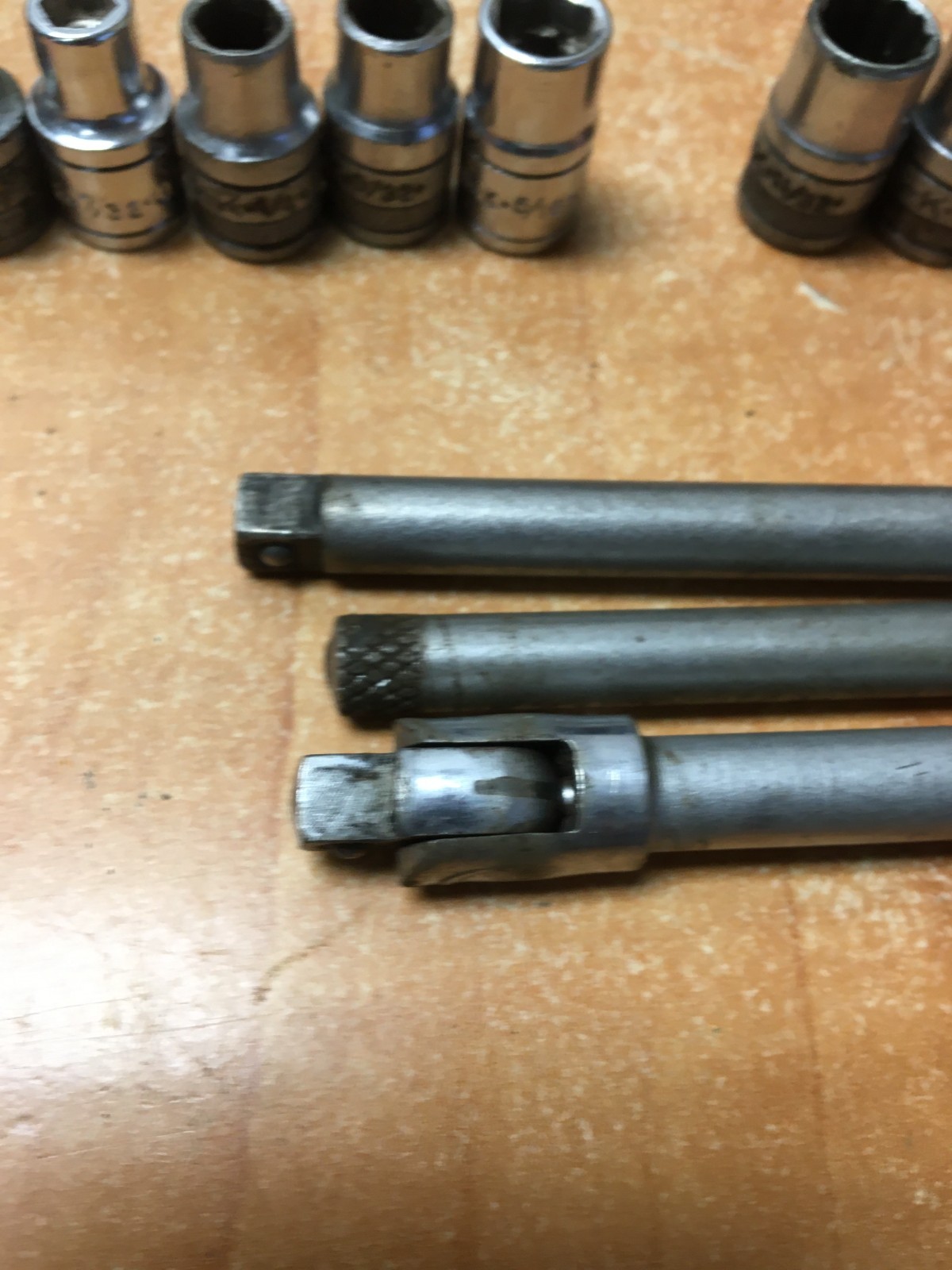 Vintage SK 1/4” Drive Socket Set With Metal Case Knurled USA