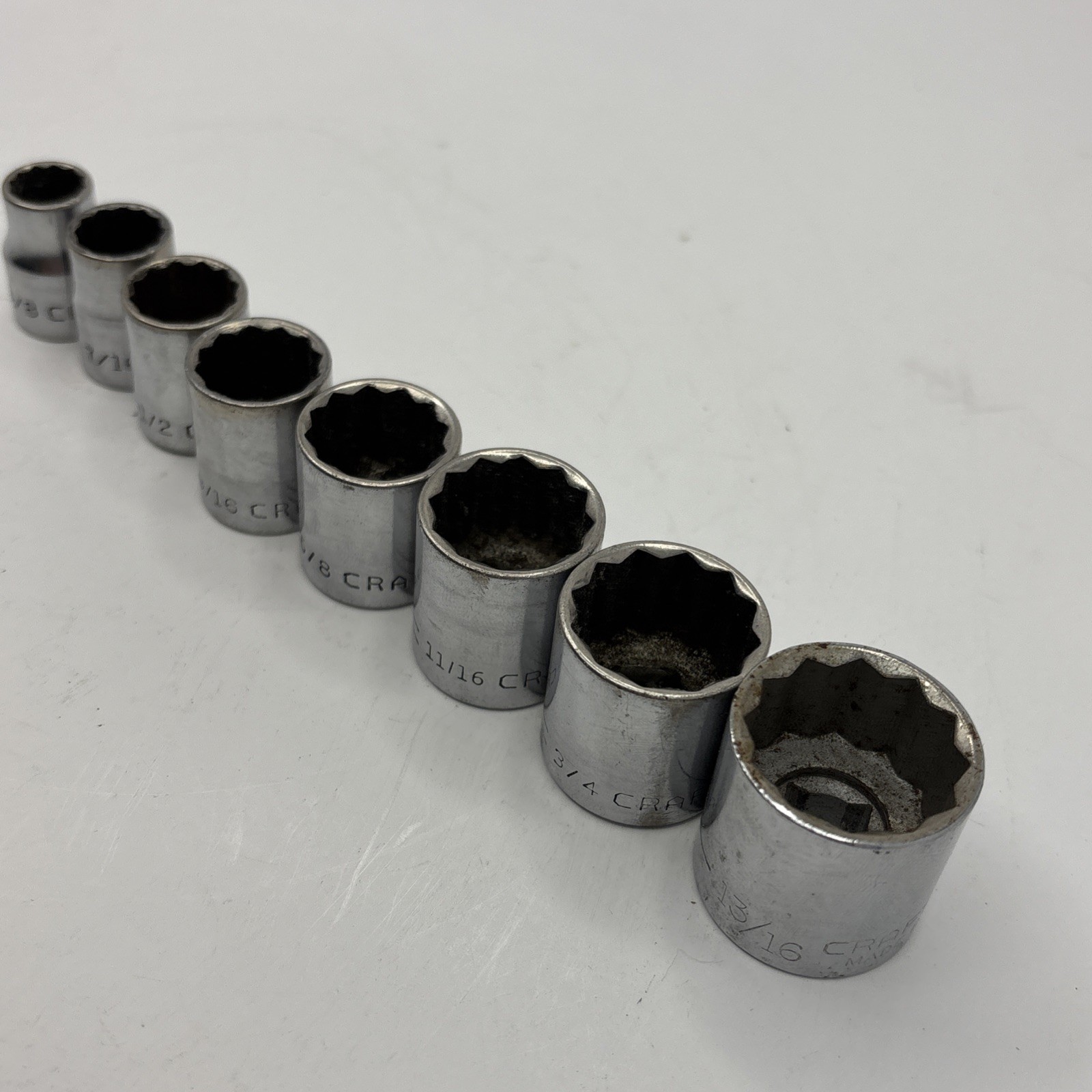 Craftsman USA 3/8 Drive SAE Socket Set 3/8-13/16 8pc 12PT V Vintage