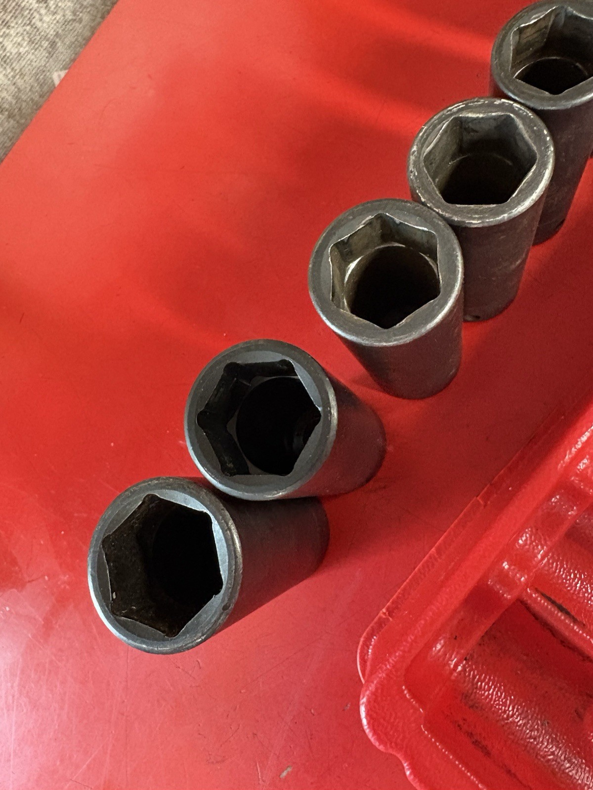 Snap-on 9 pc. 1/2″ drive 6 pt. SAE Flank Drive Deep Impact Socket Set 309SIMYA
