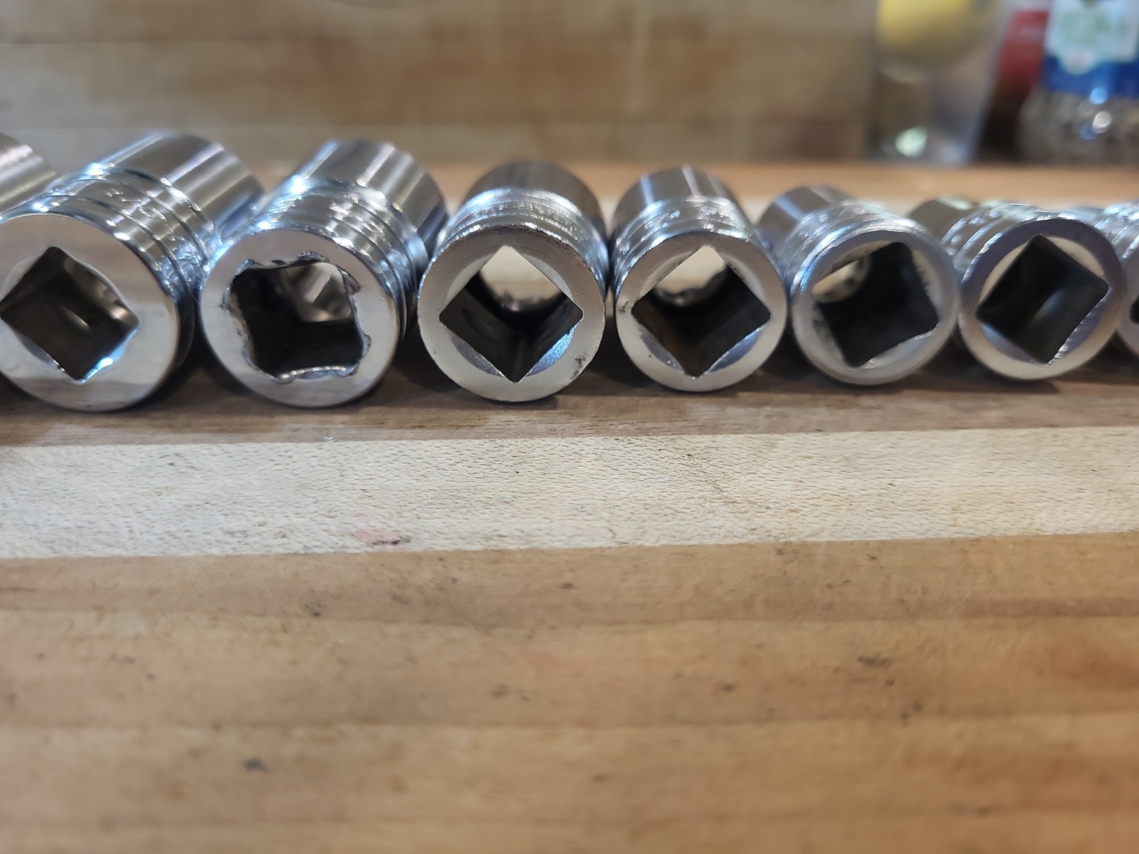 Snap On 10 Pc. 1/2″ Drive 12 Pt SAE Shallow Socket Set 7/16″-1″ SW 141-SW321