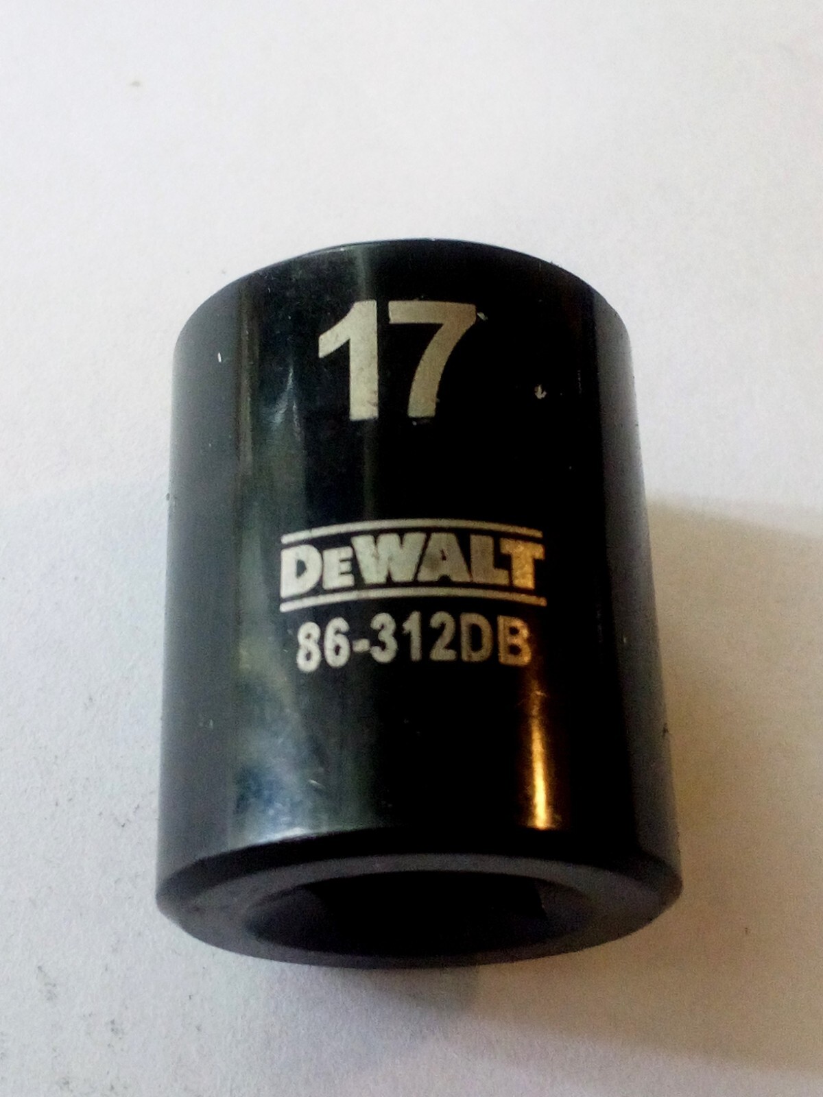 DeWalt 17 mm x 3/8″ Dr Black Chrome Socket – 86-312DB – 6 Pt Free Shipping