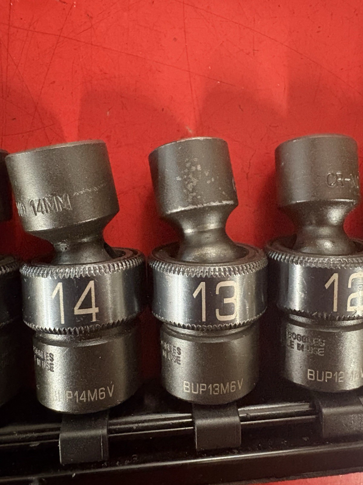 Matco 10-19MM ADV 10 Pc. 3/8″ Metric 6 Point Swivel Universal IMPACT Socket Set