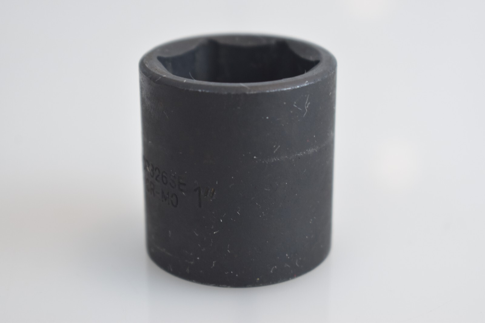 Matco Silver Eagle CP326SE 1″ SAE Shallow Impact Socket 1/2″ Drive 6 Point