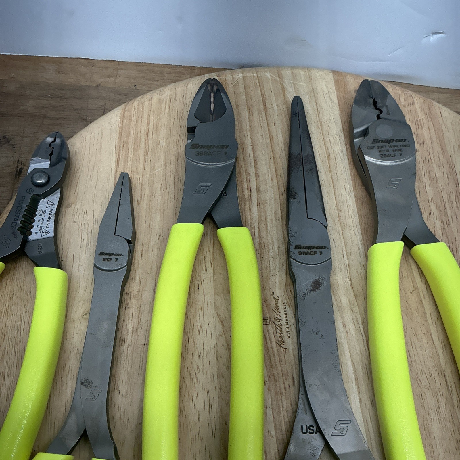 Snap on Tools 6-Piece Hi-Viz Yellow Plier Set Excellent Condition(Q)
