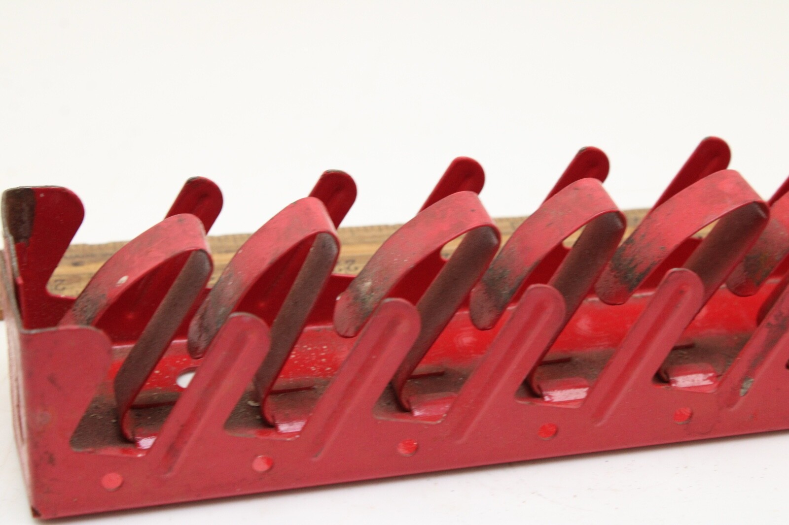 Spanger Model 850 Wrench Rack Only Holds 8 Wrenches Red Metal Wall Mount USA