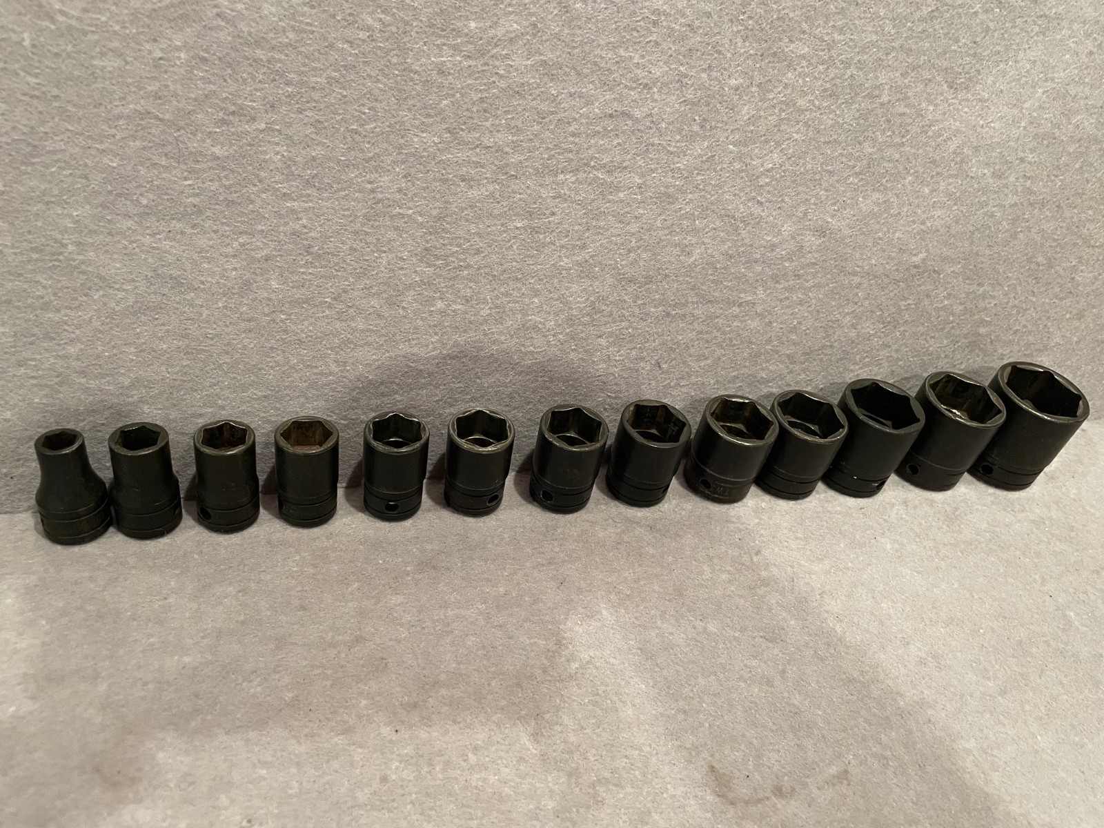 SNAP-ON SOCKET LOT OF 13 1/2 9/16 5/8 11/16 3/4 7/8 13/16 15/16 1 1 1/16 SHALLOW