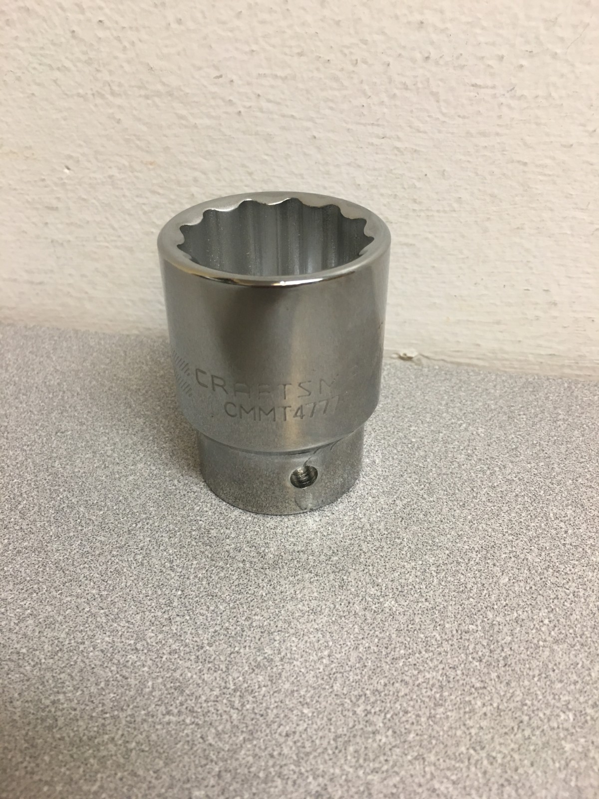 Craftsman 1-1/4 in. X 3/4 in. drive SAE 12 Point Standard Socket 1 pc 2187524