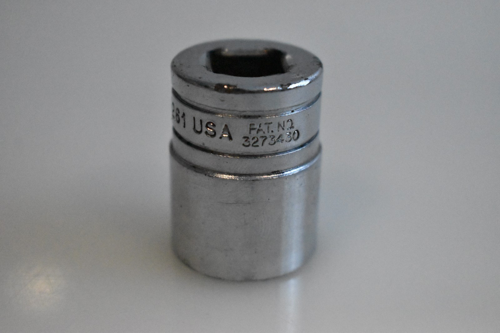 Snap on Tools SW261 13/16″ SAE Flank Drive Shallow Socket 1/2″ Drive 12 Point