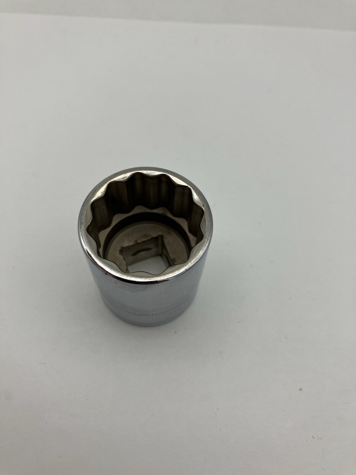Snap-on Tools SWM251 1/2″ Drive 25mm Metric 12 Point Shallow Socket USA