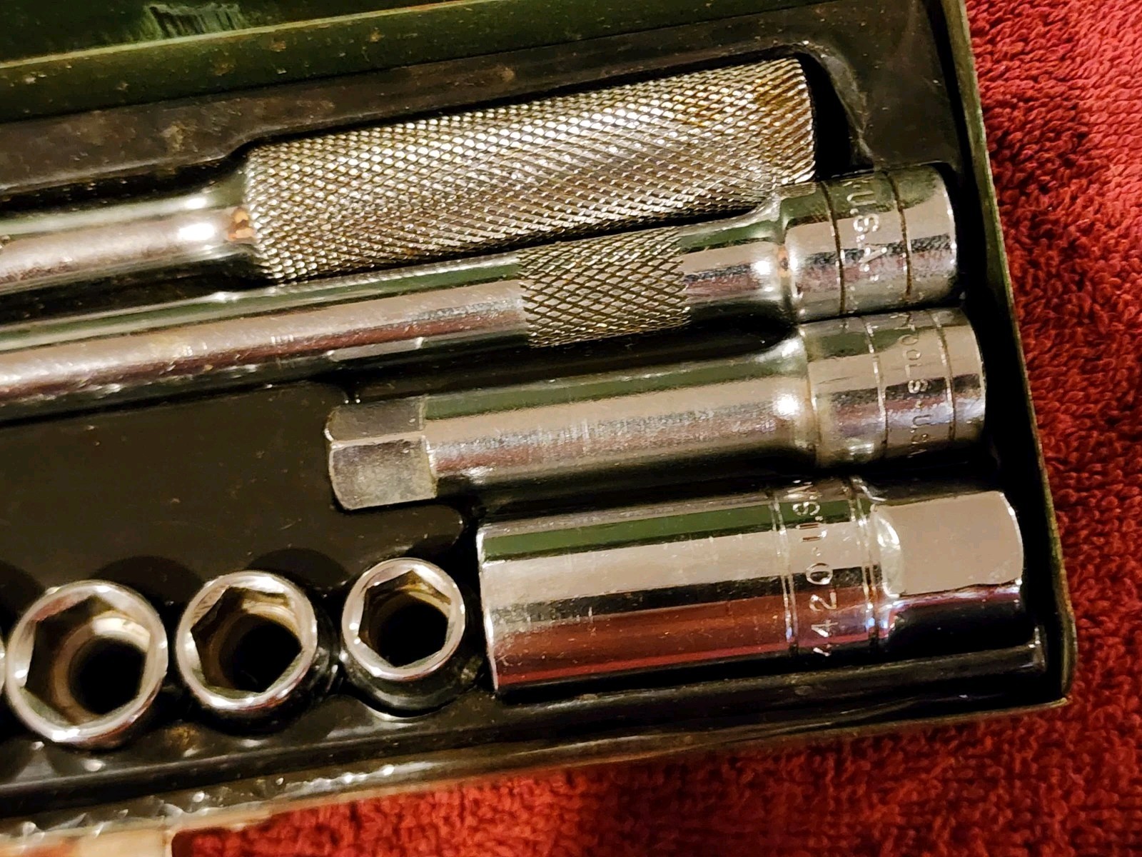 Vintage S-K 3/8″ Drive SAE Socket Set 6 Point, Made in USA, 11 Pieces + Box