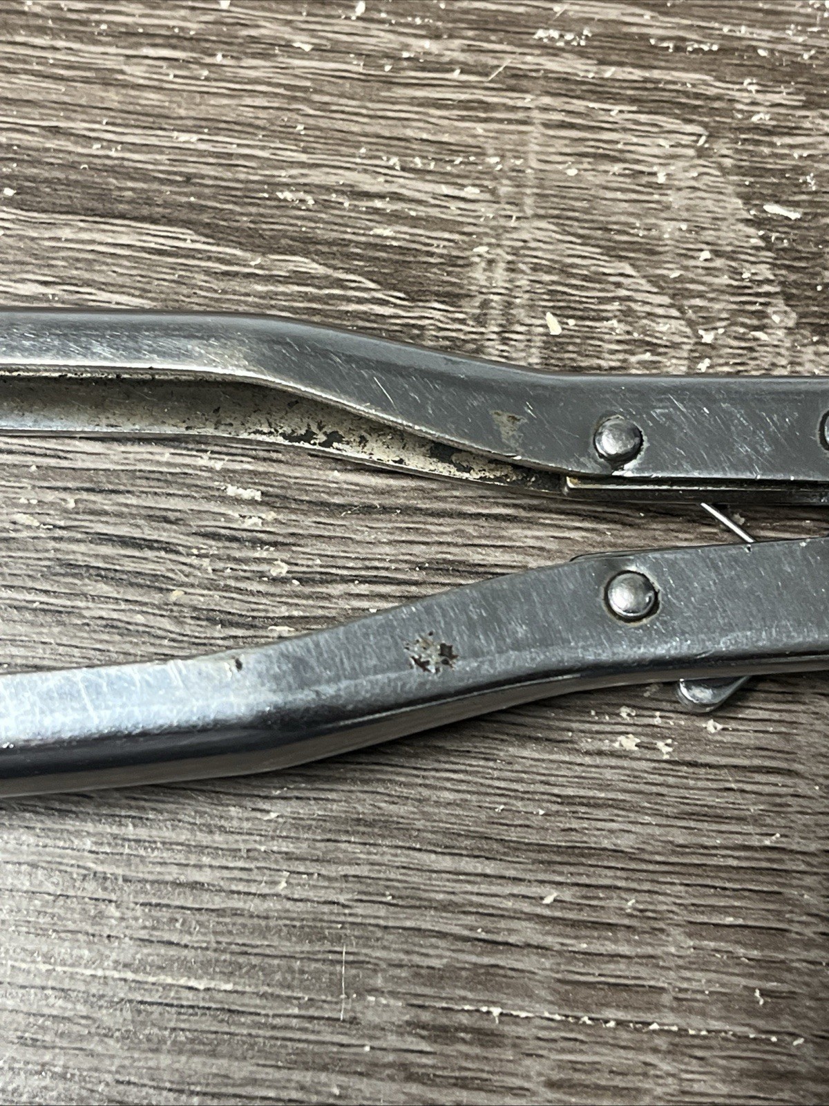Cornwell P-140 Hose Clamp Pliers. 9″ Length Made In USA