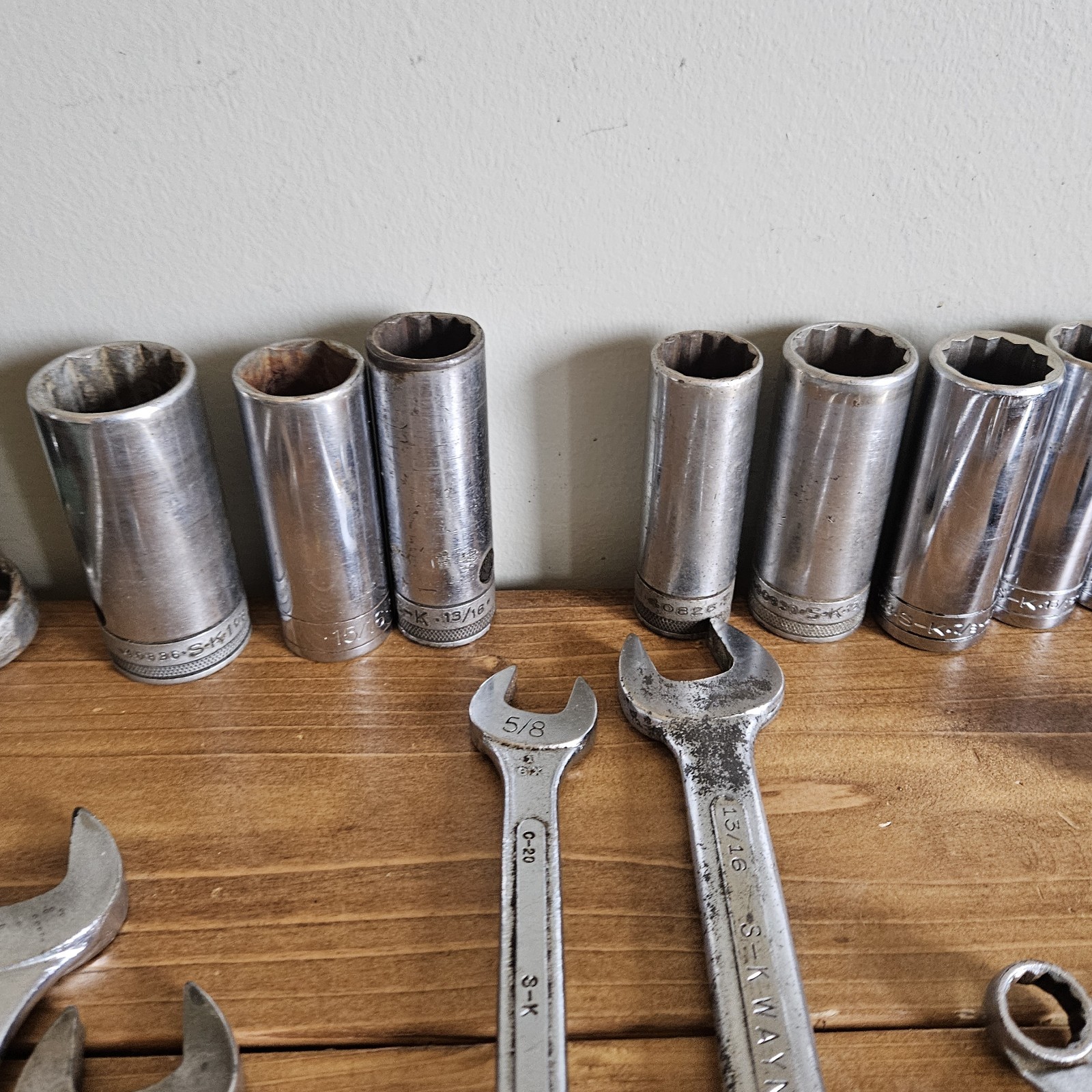 Large Mixed SK Tool, Sockets, Wrenches & Ratchets Lot