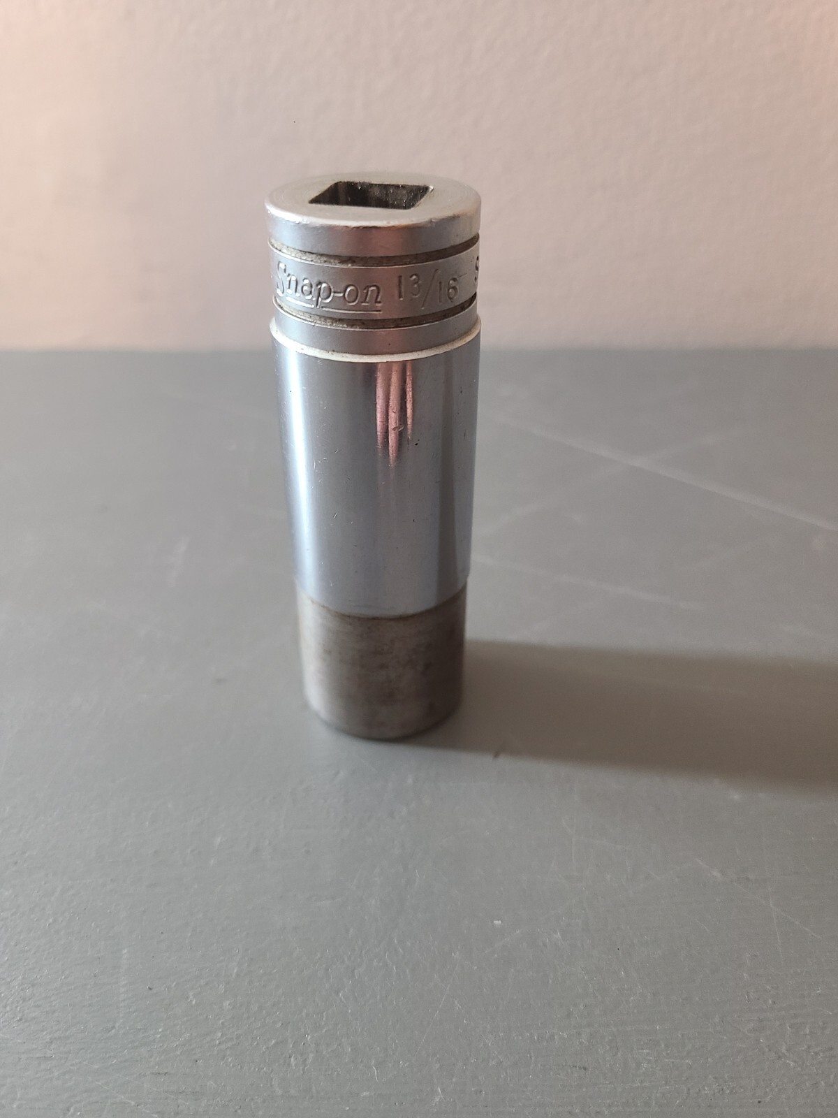 Snap-On Tools USA 13/16″ SAE Deep Socket 1/2″ Drive 12 Point S261