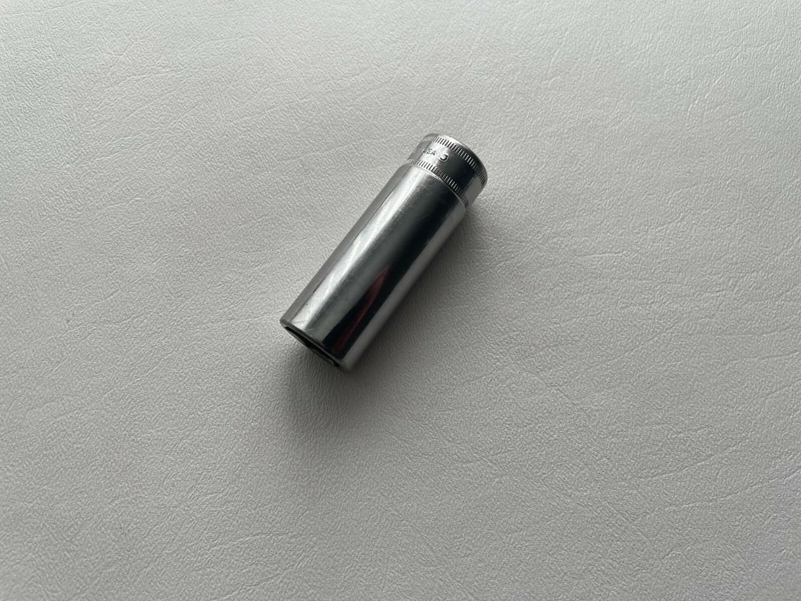 Snap-On Tools USA *2015* 3/8″ Drive 6pt 17mm Metric Deep Chrome Socket SFSM17