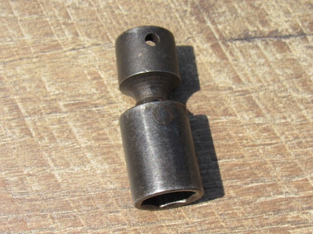 MAC 9/16″ XUI 186 3/8″ DR. 6 PT SAE SWIVEL FLEX UNVERSAL IMPACT SOCKET XUI186