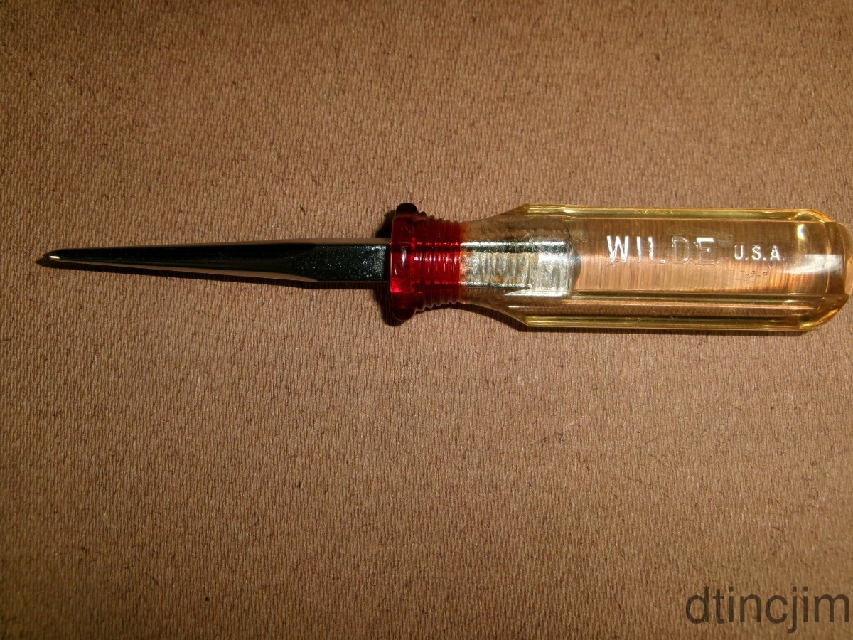 Wilde 442 Awl 3/8in. square shank 3-1/2in. long, O.A.L. 7-1/2in.