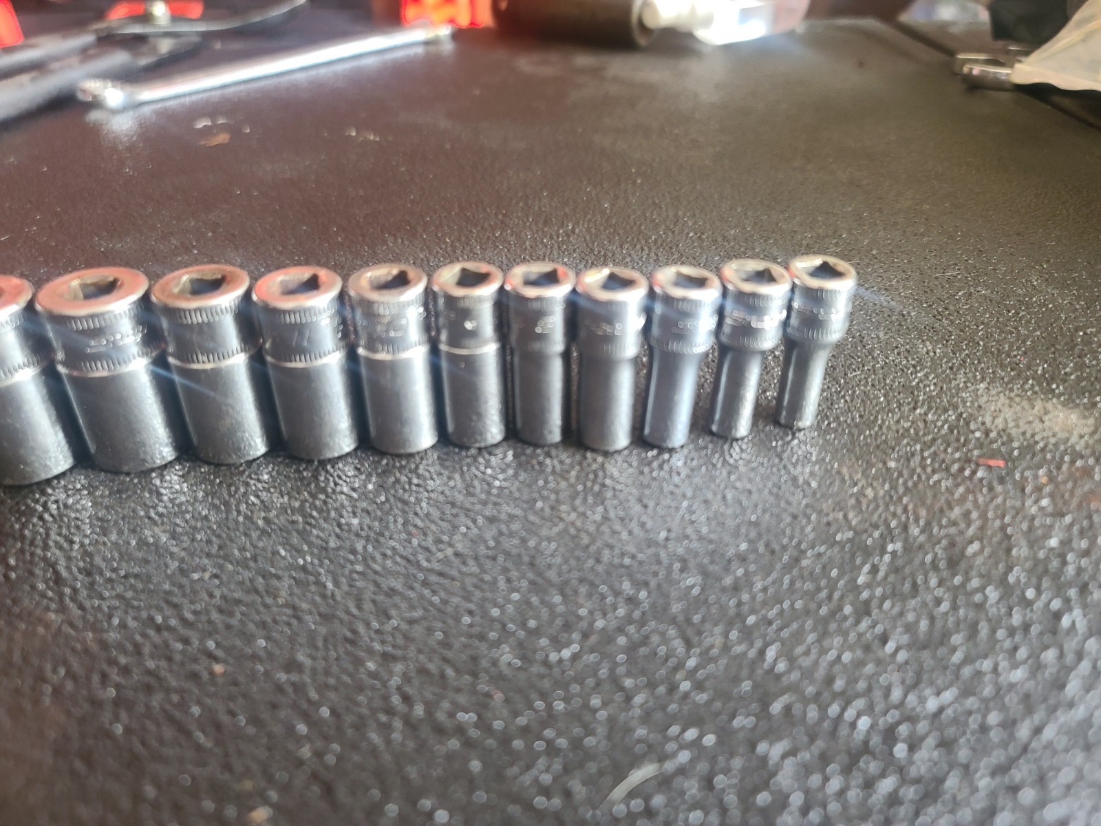 Snap-On 112TMMSY 11pc Metric 1/4″ Drive Semi-Deep Socket Set 5-14