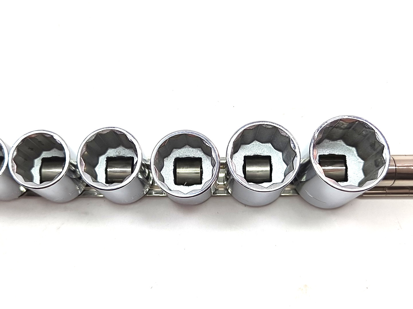 CRAFTSMAN 10 piece 1/2″ Drive SAE Socket Set 12 Point 7/16″-1″ Standard Tool 475