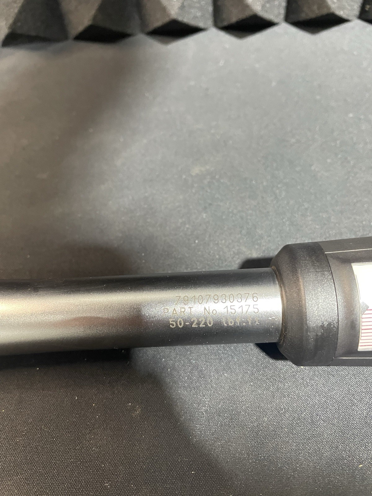 Norbar Pro 300 1/2″ Industrial Click Torque Wrench 50-220 lb-ft Mushroom Head