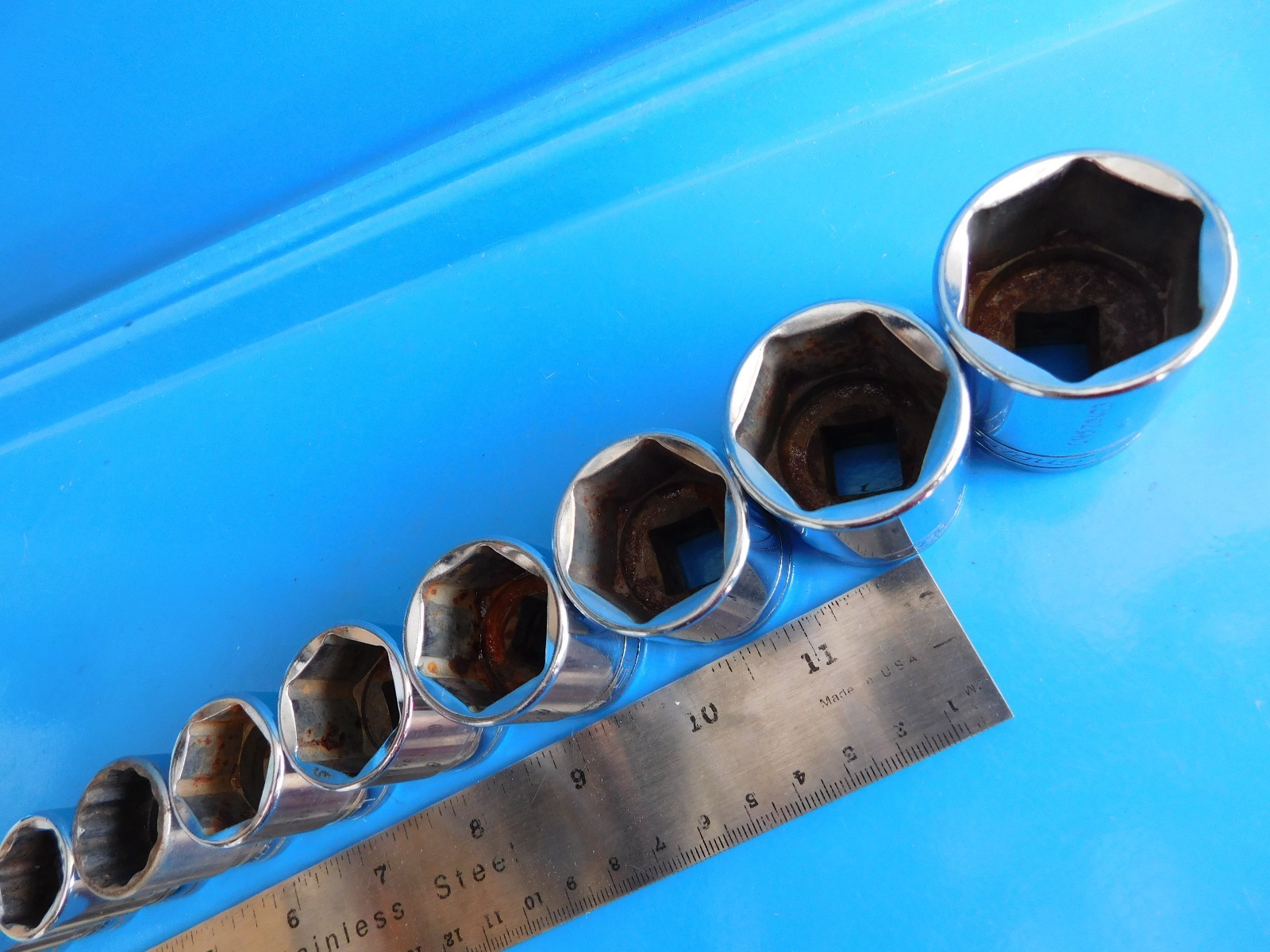 USED, SNAP ON TOOLS 13 PC. 1/2 IN. DR. SHORT SOCKET SET 3/8 IN THRU 1-1/8 IN.