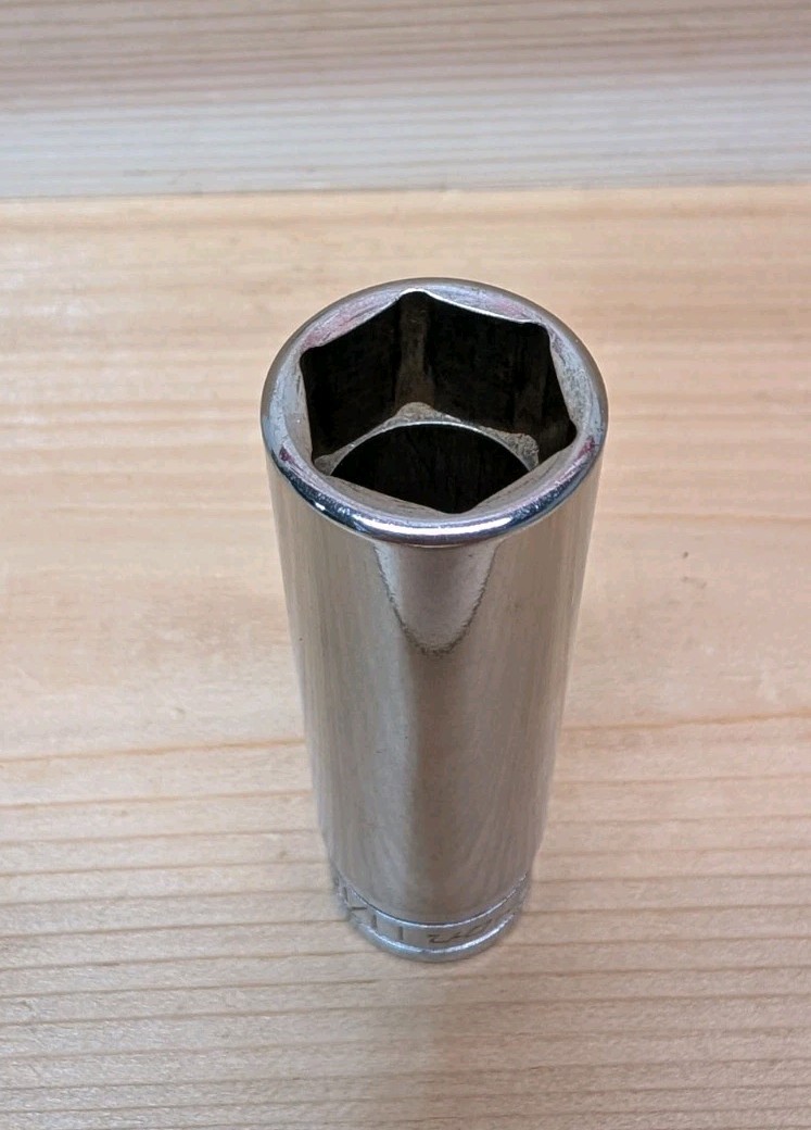 Snap-on Tools 11/16″ TS221 Deep Socket 1/2″ Drive SAE 6 Point Chrome USA Clean