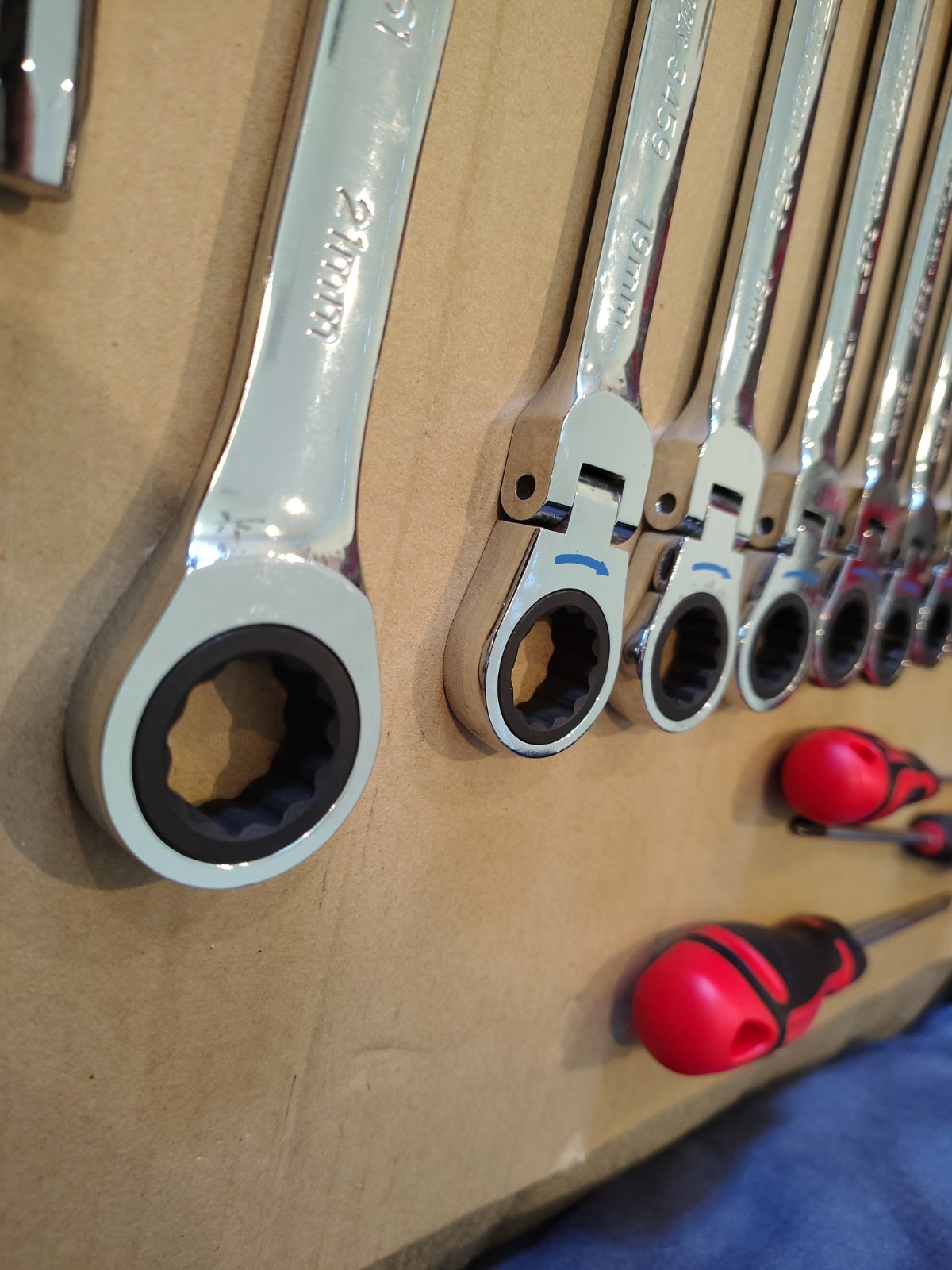 JTC TESLA TECHNICIAN TOOL SET Ratcheting Wrenches Punches Etc In Hard Case