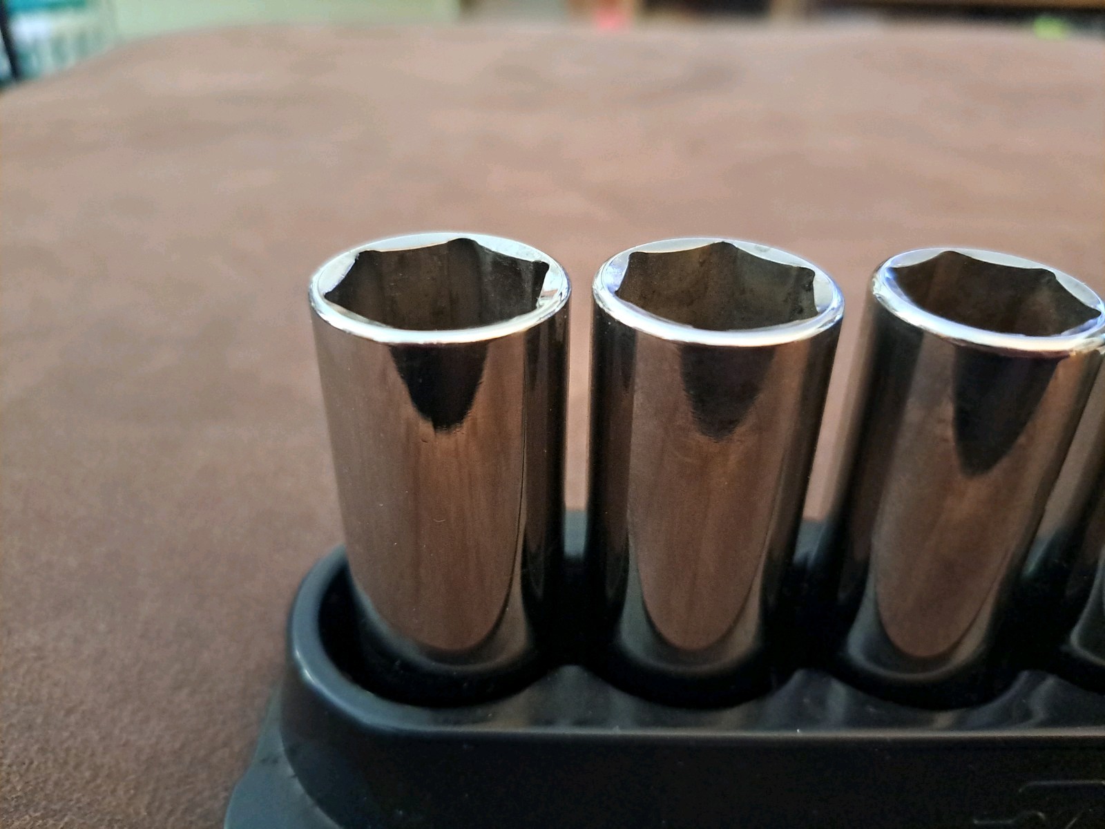 SNAP ON TOOLS 3/8″ DEEP SOCKET METRIC INCLUDES MAGNETIC TRAY